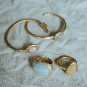 Oval Aquamarine Ring